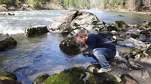 Lavar o rosto nas águas do Snoqualmie River?