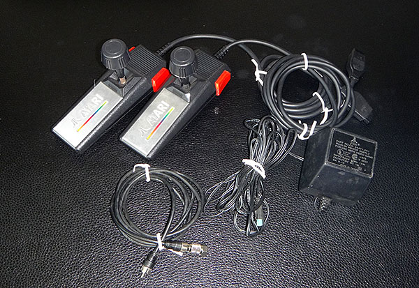 Atari 7800 - Controles e Fonte - AntonioBorba.com