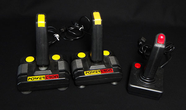 SuperGame CCE - Console Atari com 3 Joysticks e Jogos - AntonioBorba.com