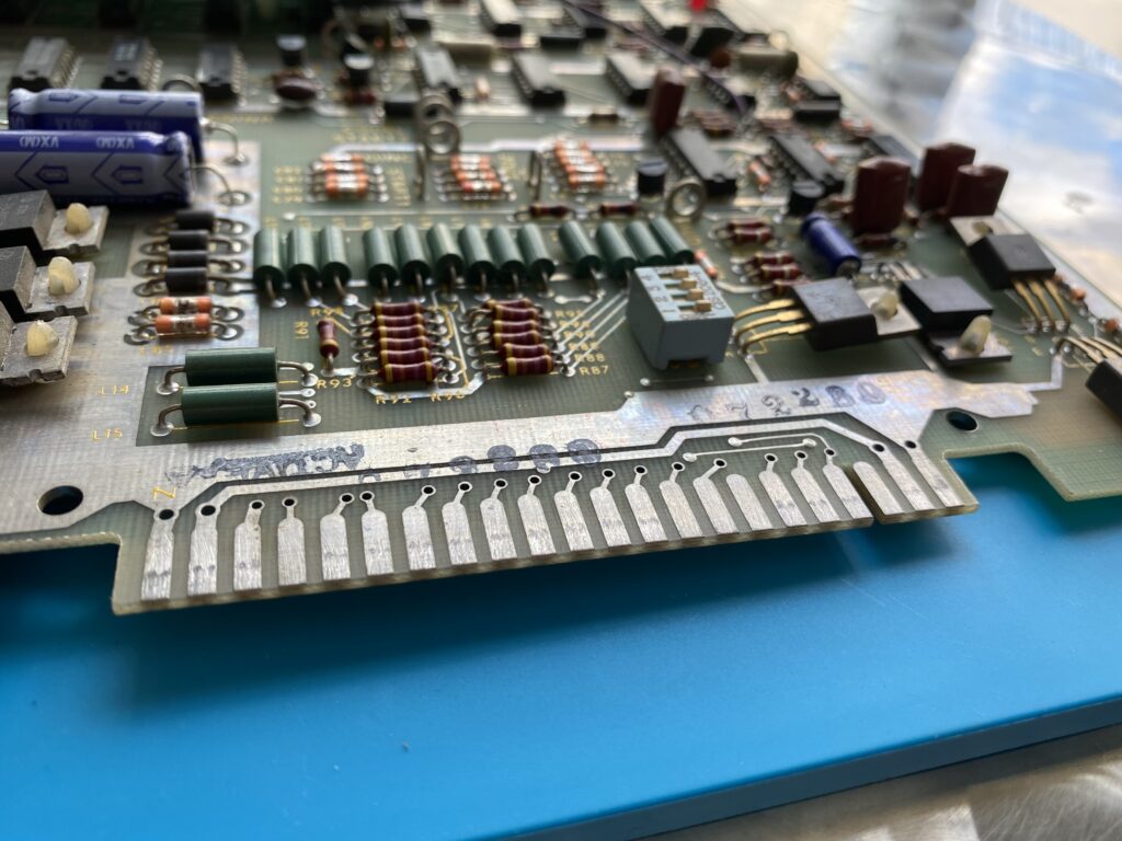 Atari PCB Edge Connector Cleaning and DeoxIT Application