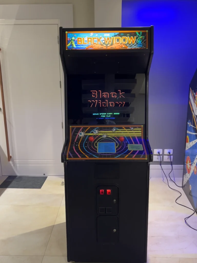 Arcade Black Widow - Atari Color Vector - Restored - Antonio Borba