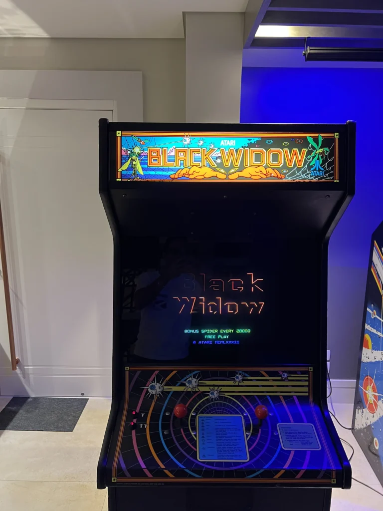 Arcade Black Widow - Atari Color Vector - Restored - Antonio Borba