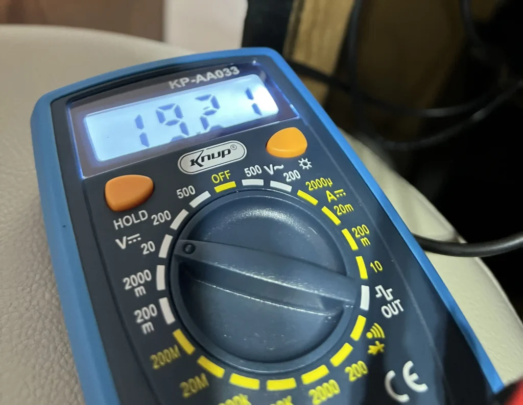 WG6100 Wells-Gardner Color Vector Monitor - High Voltage Check
