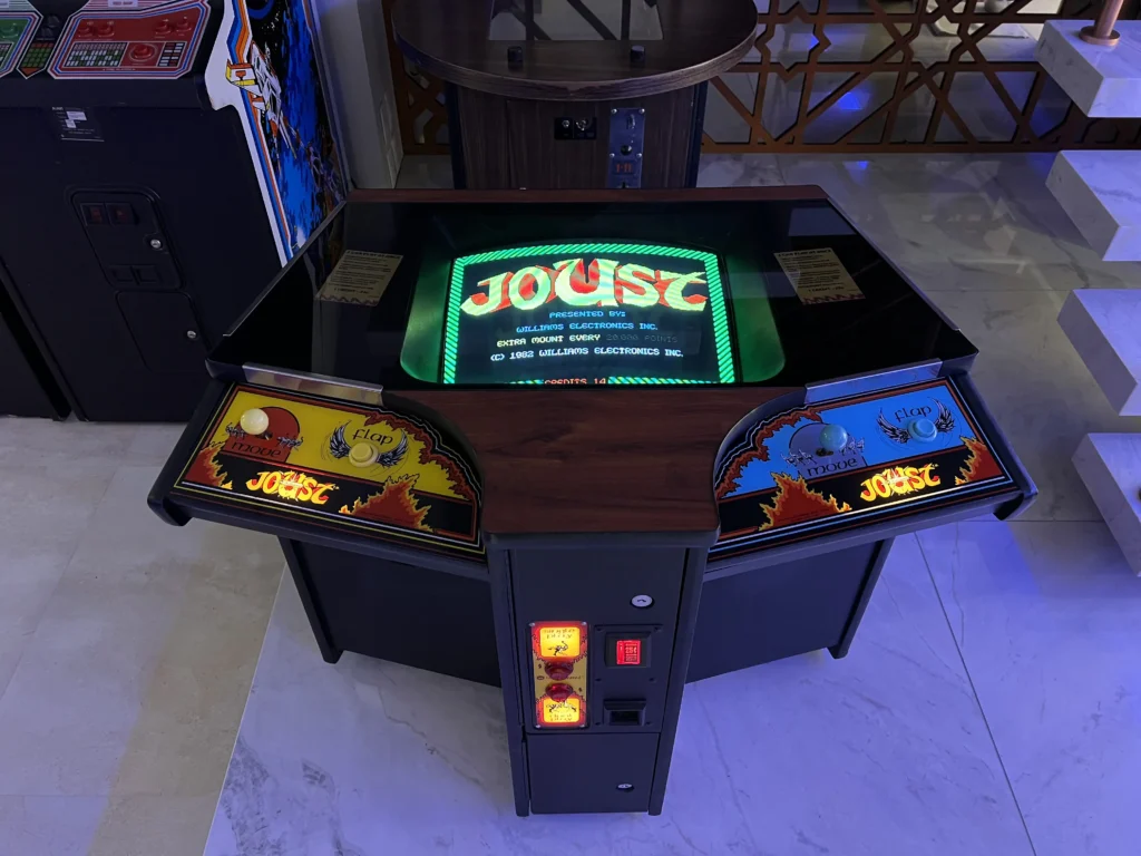 Joust Cocktail Arcade by Williams - Antonio Borba