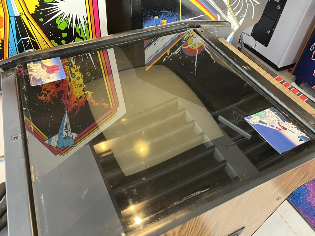 Track & Field Cocktail Arcade Restore - Corner Images