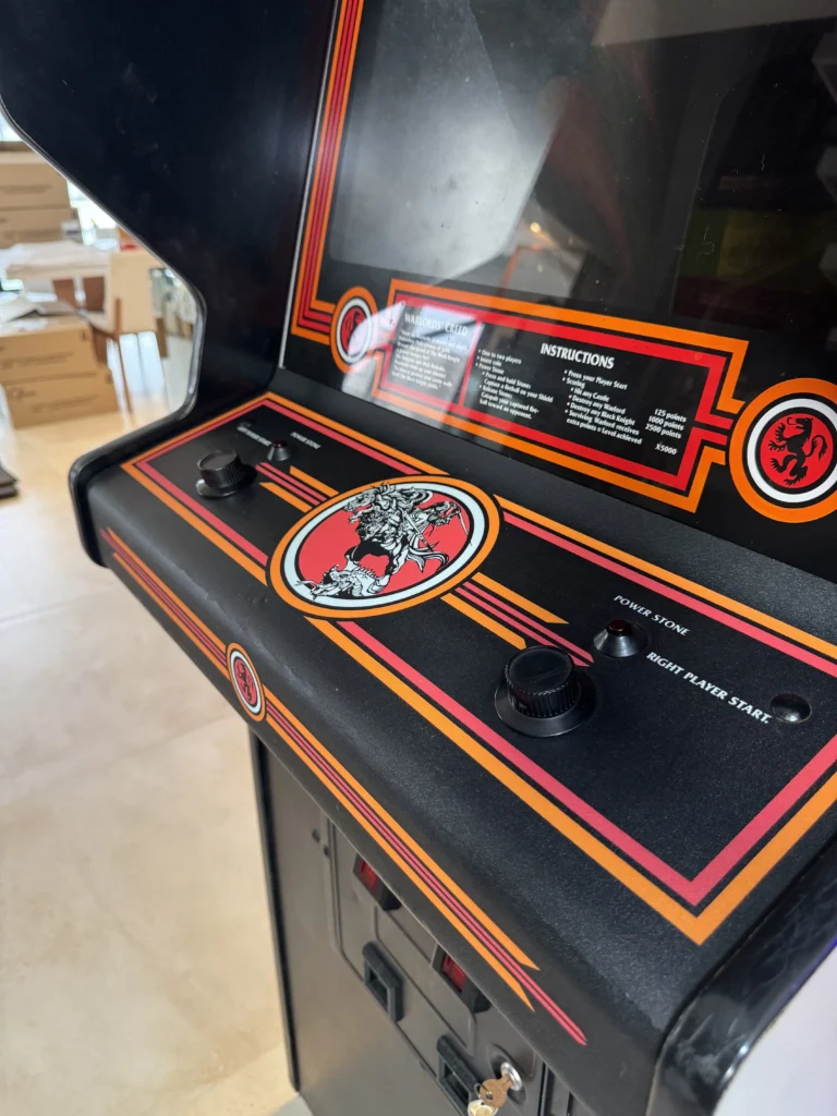 Warlords Atari Arcade Game Upright Cabinet - Antonio Borba Warlords Atari Arcade Game Upright Cabinet - Antonio Borba
