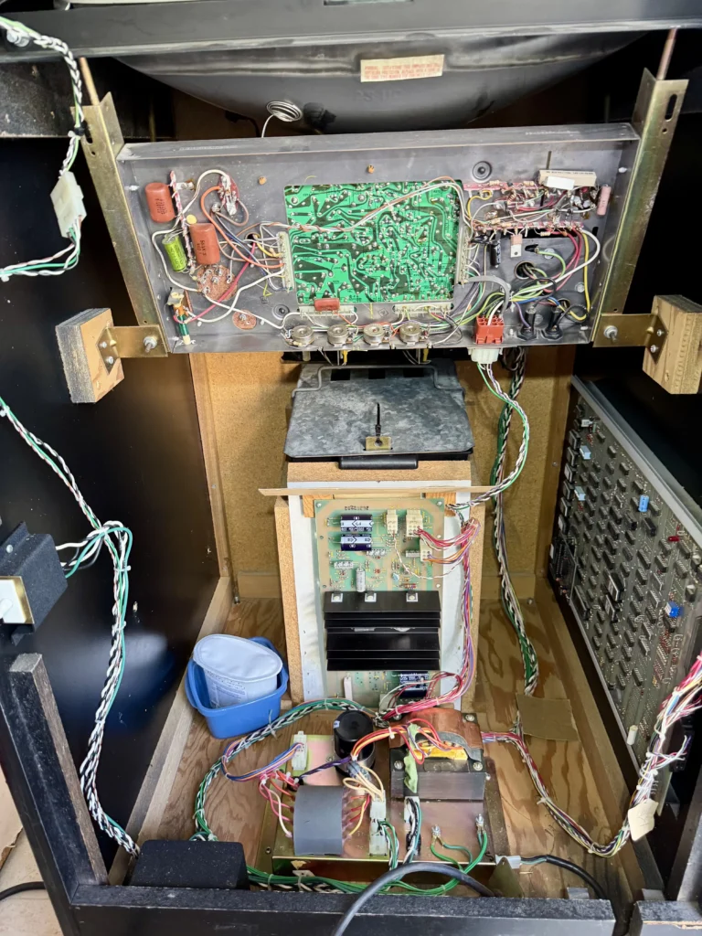 Warlords Atari Arcade Game Upright Cabinet - High Score Save Kit Warlords Atari Arcade Game Upright Cabinet - High Score Save Kit