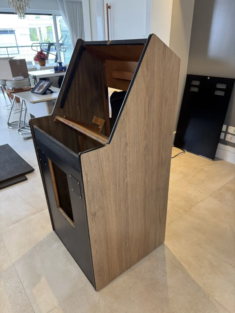 Tank II Arcade by Kee Games- Cabinet Restoration Tank II Arcade by Kee Games- Cabinet Restoration