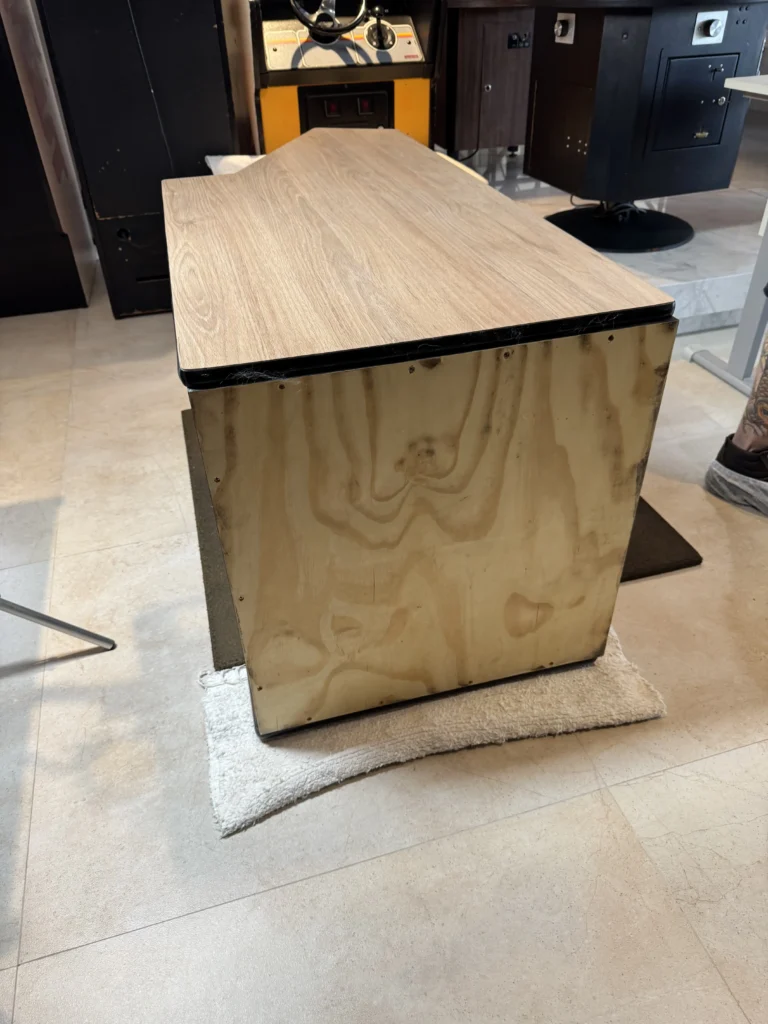 Tank II Arcade Cabinet by Kee Games - Foot Levelers Tank II Arcade Cabinet by Kee Games - Foot Levelers