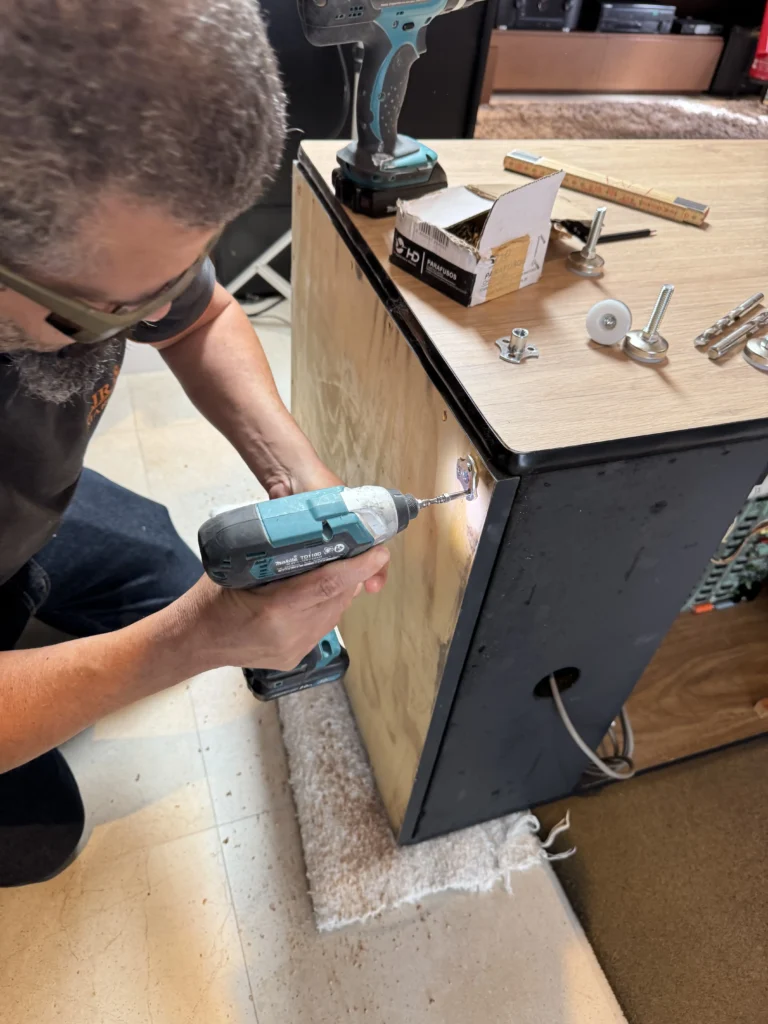 Tank II Arcade Cabinet by Kee Games - Foot Levelers Tank II Arcade Cabinet by Kee Games - Foot Levelers