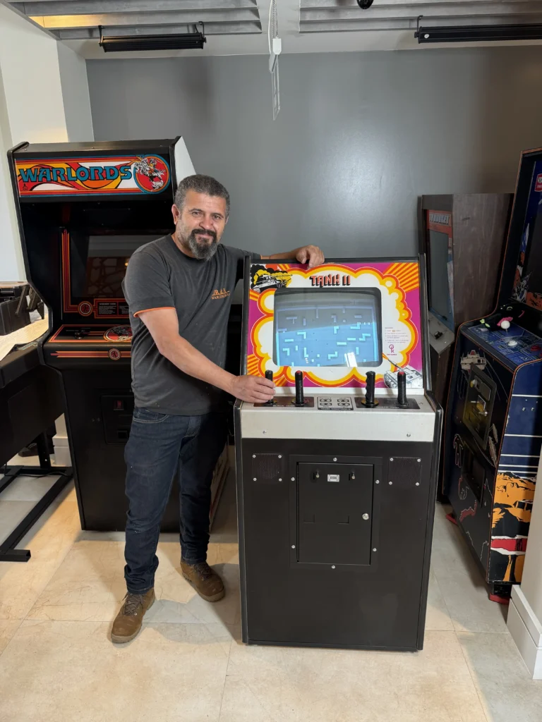 Tank II Arcade Cabinet by Kee Games - Junior, the Carpenter Tank II Arcade Cabinet by Kee Games - Junior, the Carpenter