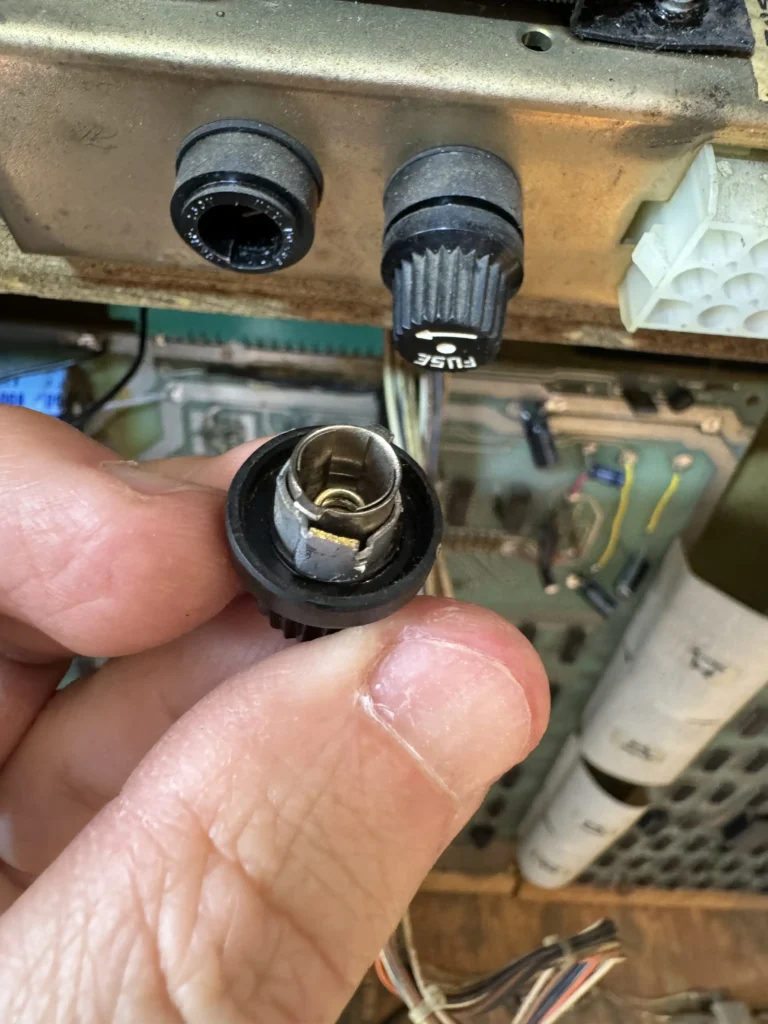 Tank II Arcade Cabinet by Kee Games - Monitor Removal and Fuse Check Tank II Arcade Cabinet by Kee Games - Monitor Removal and Fuse Check