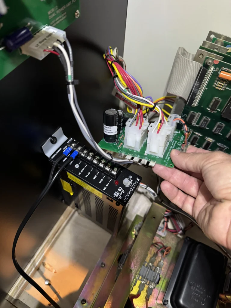 Tapper Arcade Game by Bally Midway - MCR Defect Troubleshooting Tapper Arcade Game by Bally Midway - MCR Defect Troubleshooting