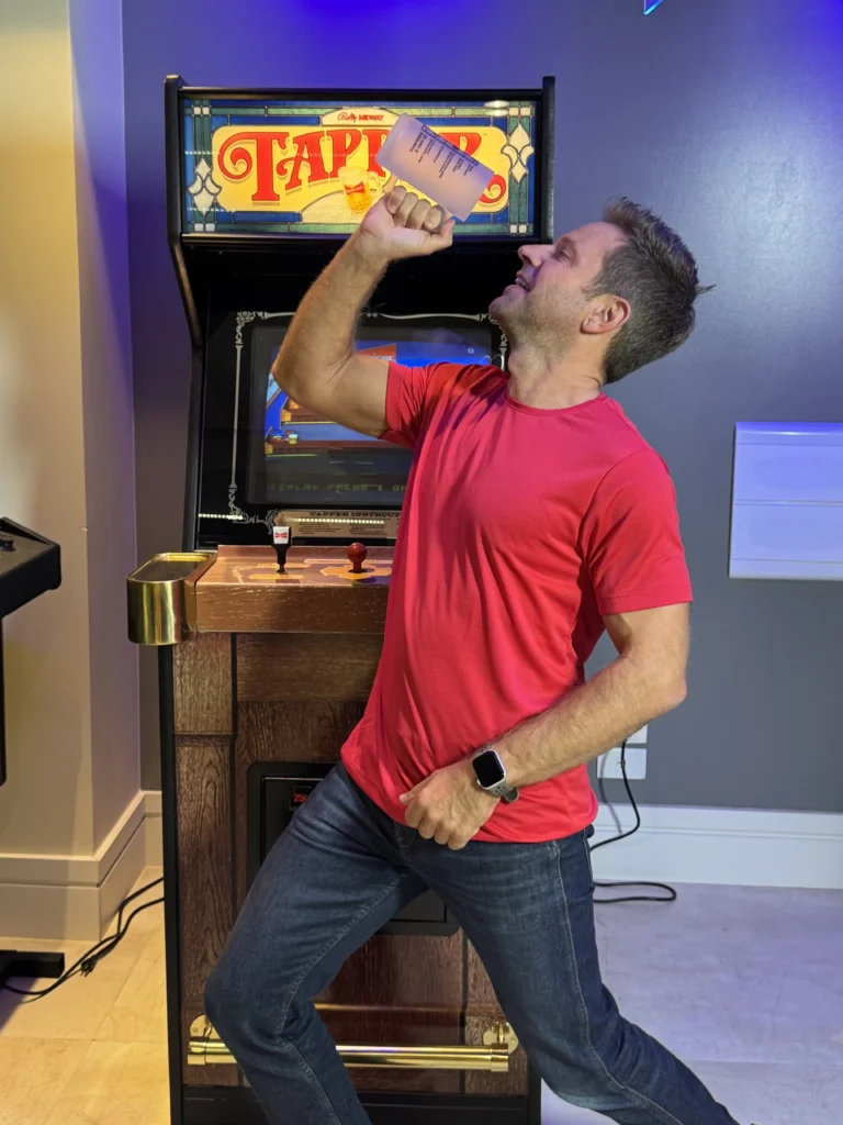 Tapper Arcade Game by Bally Midway - Pictures Used as a Reference for AI Tapper Arcade Game by Bally Midway - Pictures Used as a Reference for AI