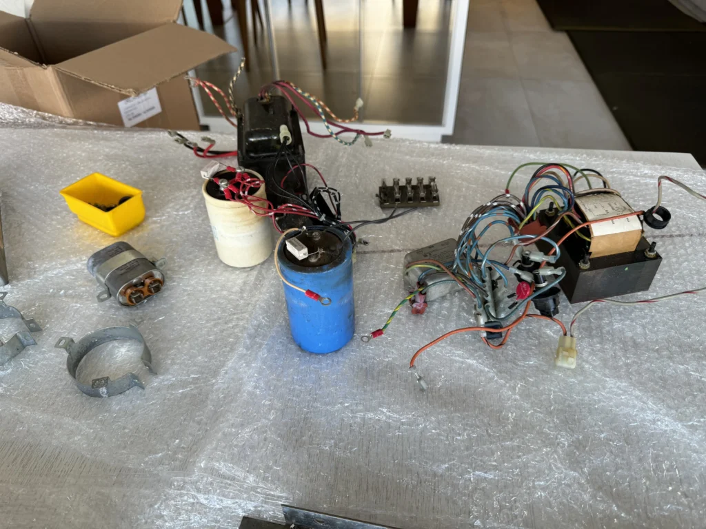 Tapper Arcade Game by Bally Midway - Power Supply Restore Tapper Arcade Game by Bally Midway - Power Supply Restore