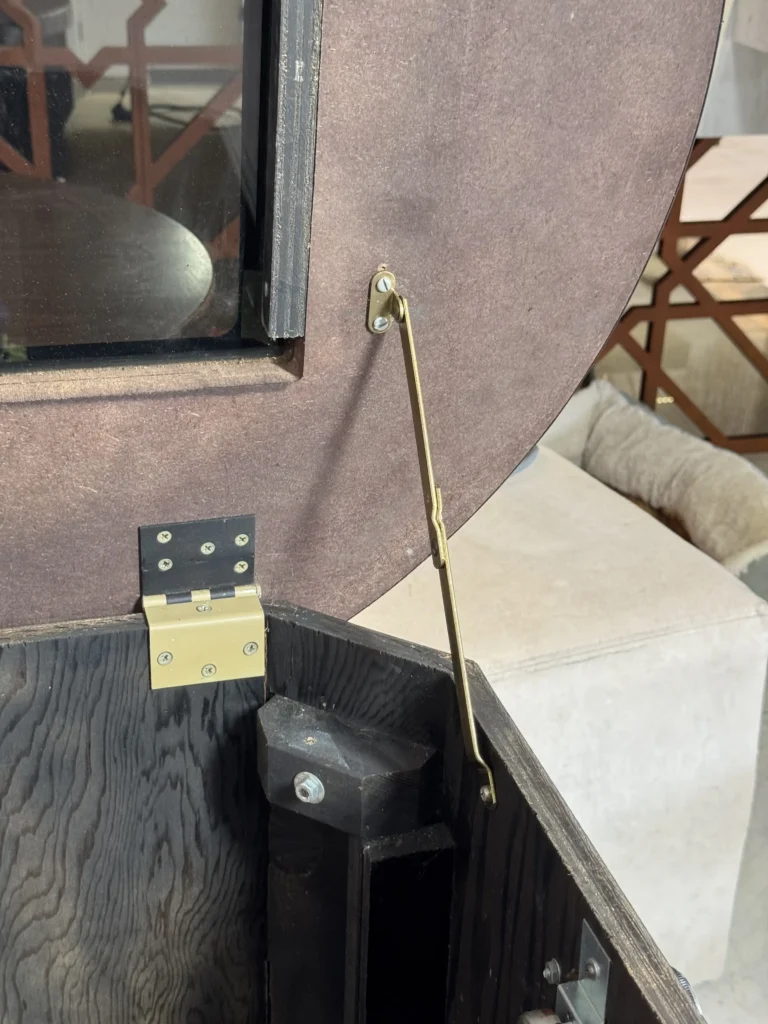 Inca Arcade Cabinet by PMC Electronics - Cleaning Inca Arcade Cabinet by PMC Electronics - Cleaning