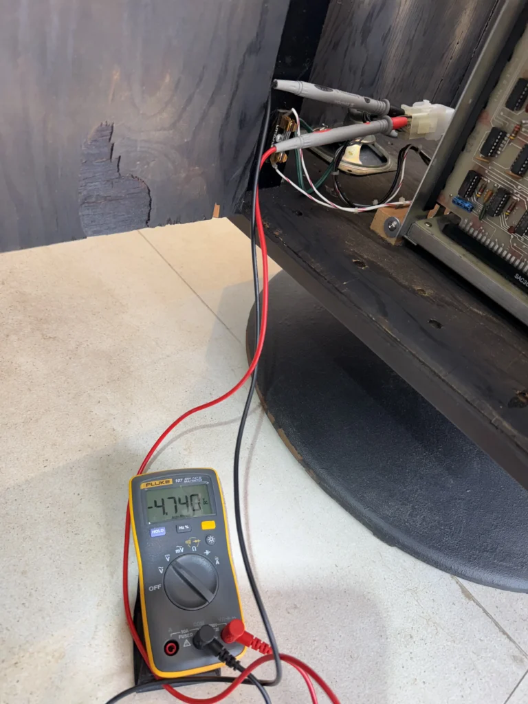 Inca Arcade Cabinet by PMC Electronics - Motorola XM-501 Monitor Voltage Tests