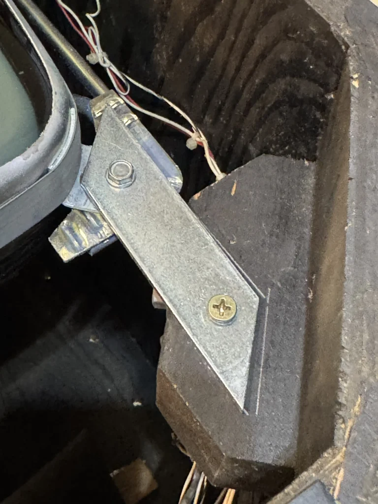 Inca Arcade Cabinet by PMC Electronics - Motorola XM-501 Monitor Inca Arcade Cabinet by PMC Electronics - Motorola XM-501 Monitor