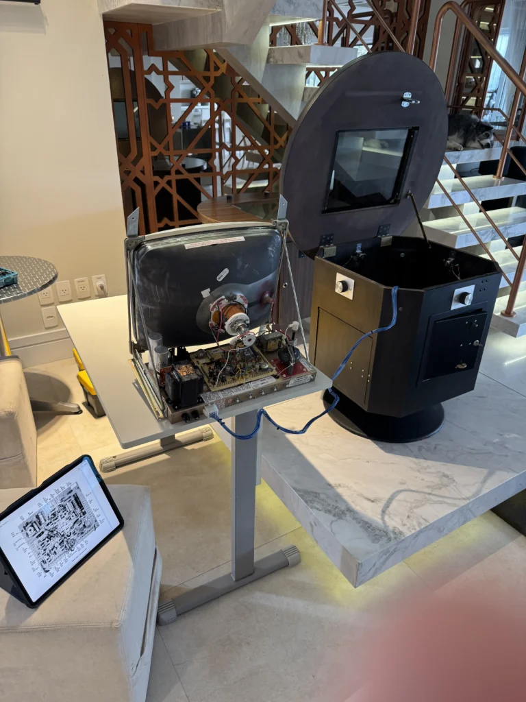 Inca #10: A Longa Sequência de Reparos do Monitor XM-501 – Parte 2