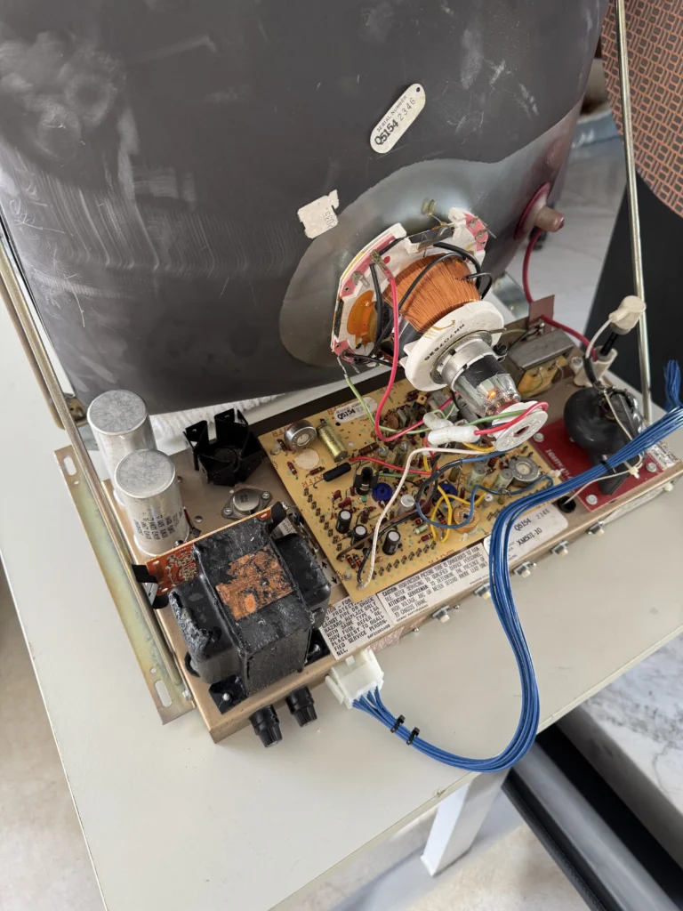 Inca Arcade Cabinet by PMC Electronics - Motorola XM-501 Monitor Inca Arcade Cabinet by PMC Electronics - Motorola XM-501 Monitor