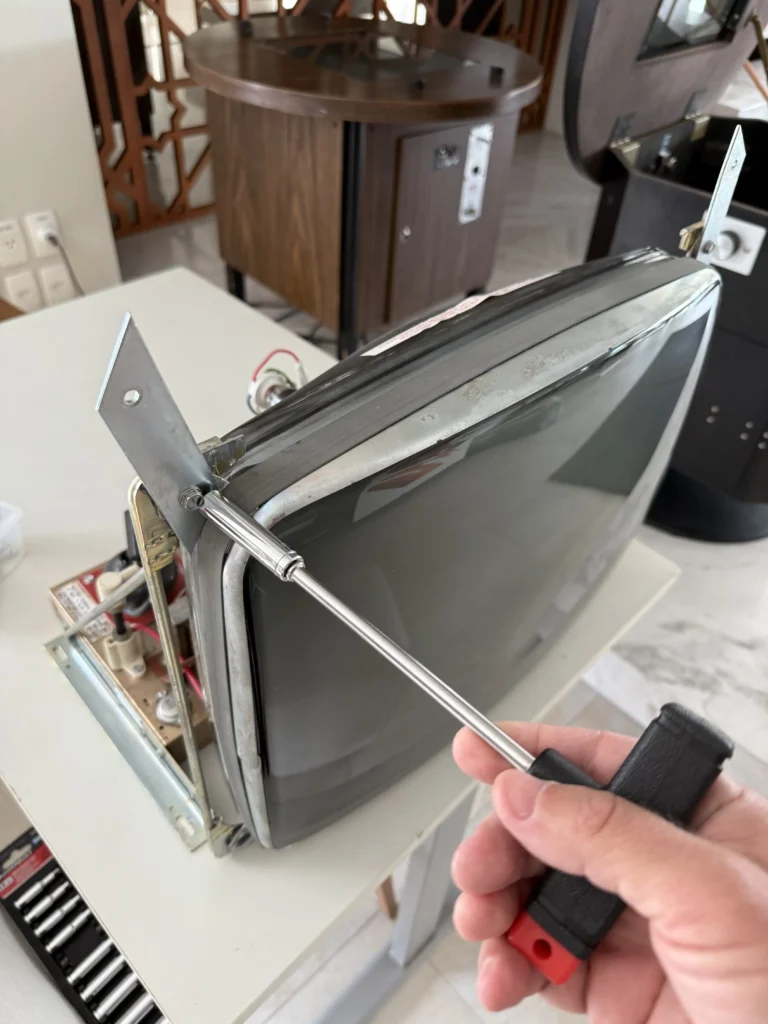 Inca Arcade Cabinet by PMC Electronics - Motorola XM-501 Monitor Inca Arcade Cabinet by PMC Electronics - Motorola XM-501 Monitor