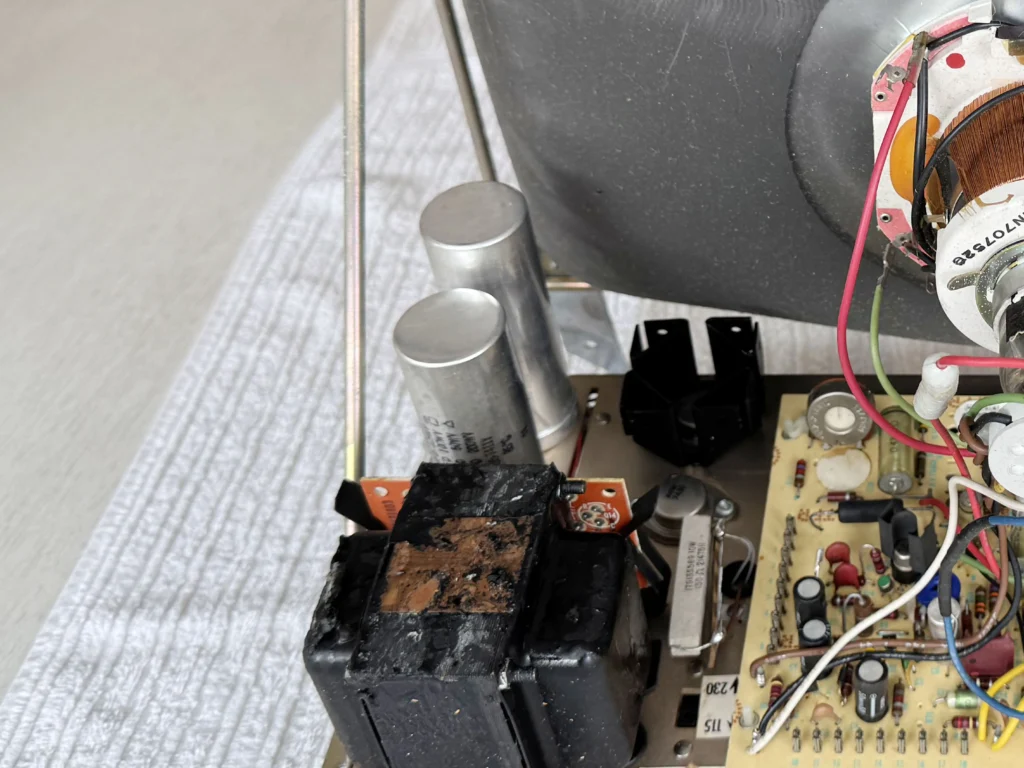 Inca Arcade Cabinet by PMC Electronics - Motorola XM-501 Monitor B+ Filter Caps