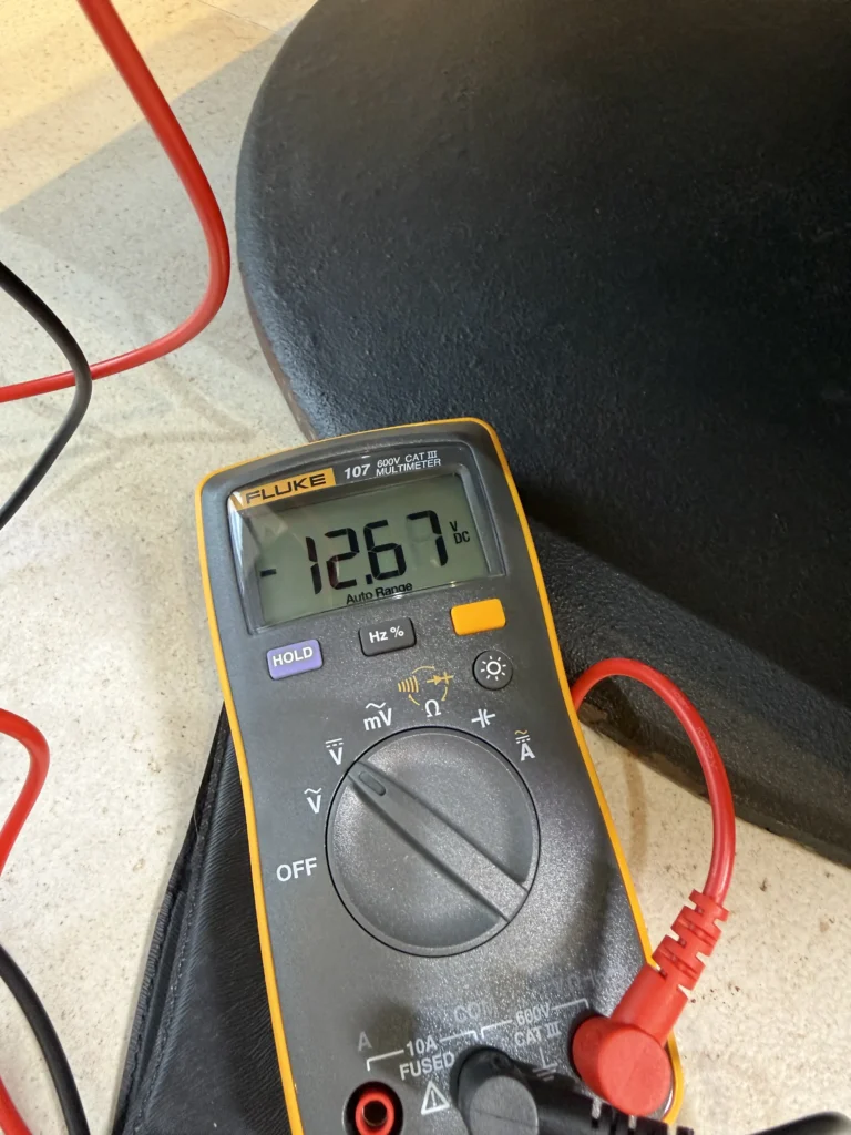 Inca Arcade Cabinet by PMC Electronics - Motorola XM-501 Monitor Voltage Tests