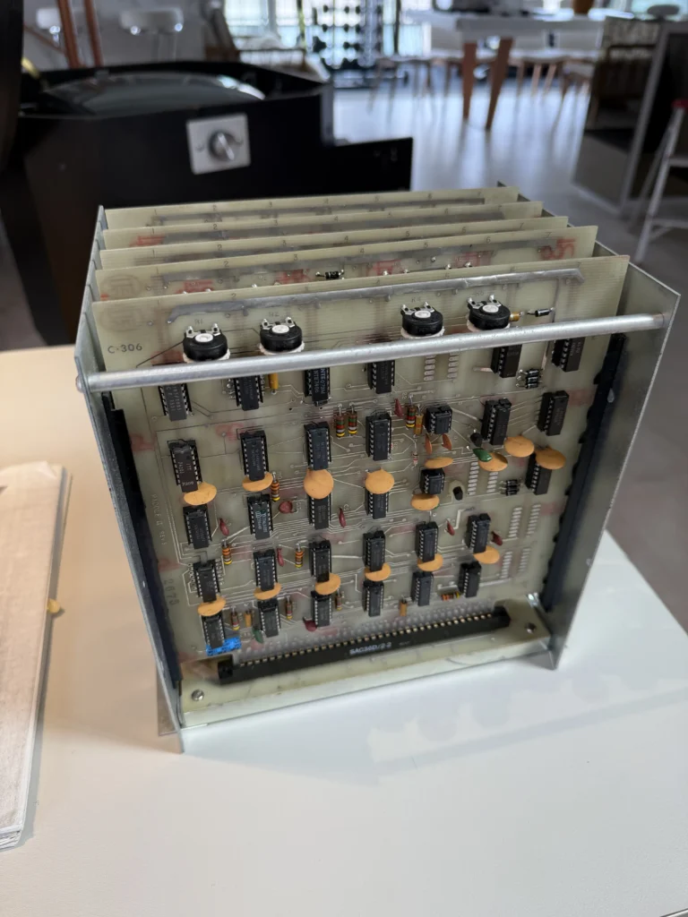 Inca Arcade Cabinet by PMC Electronics - Game Boardset Inca Arcade Cabinet by PMC Electronics - Game Boardset