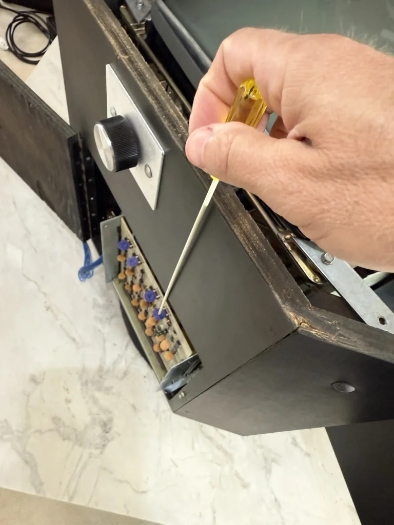 Inca Arcade Cabinet by PMC Electronics - Boardset Paddles Calibration Inca Arcade Cabinet by PMC Electronics - Boardset Paddles Calibration