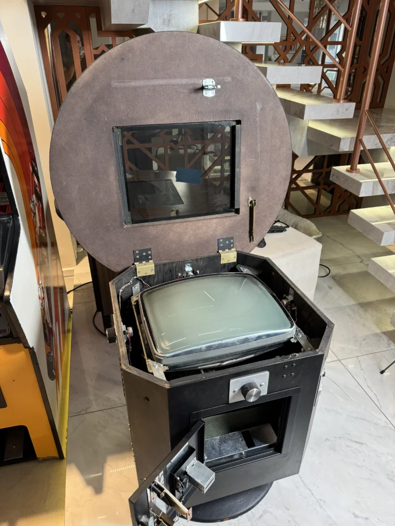 Inca Arcade Cabinet by PMC Electronics - Inspection Inca Arcade Cabinet by PMC Electronics - Inspection