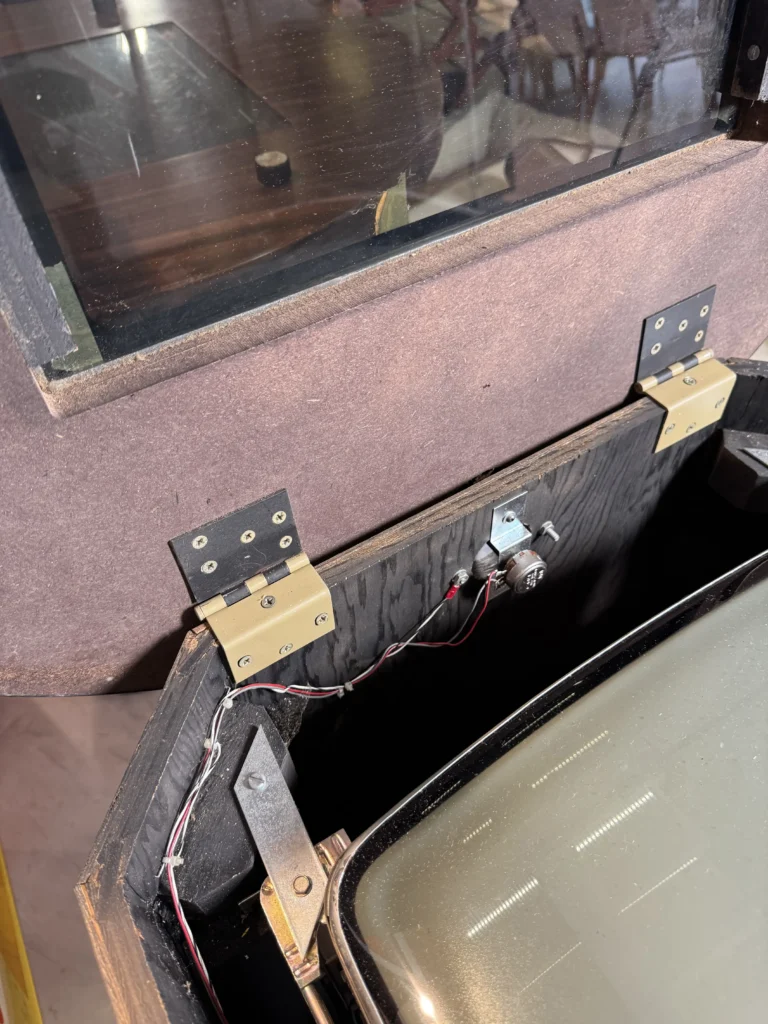 Inca Arcade Cabinet by PMC Electronics - Inspection Inca Arcade Cabinet by PMC Electronics - Inspection