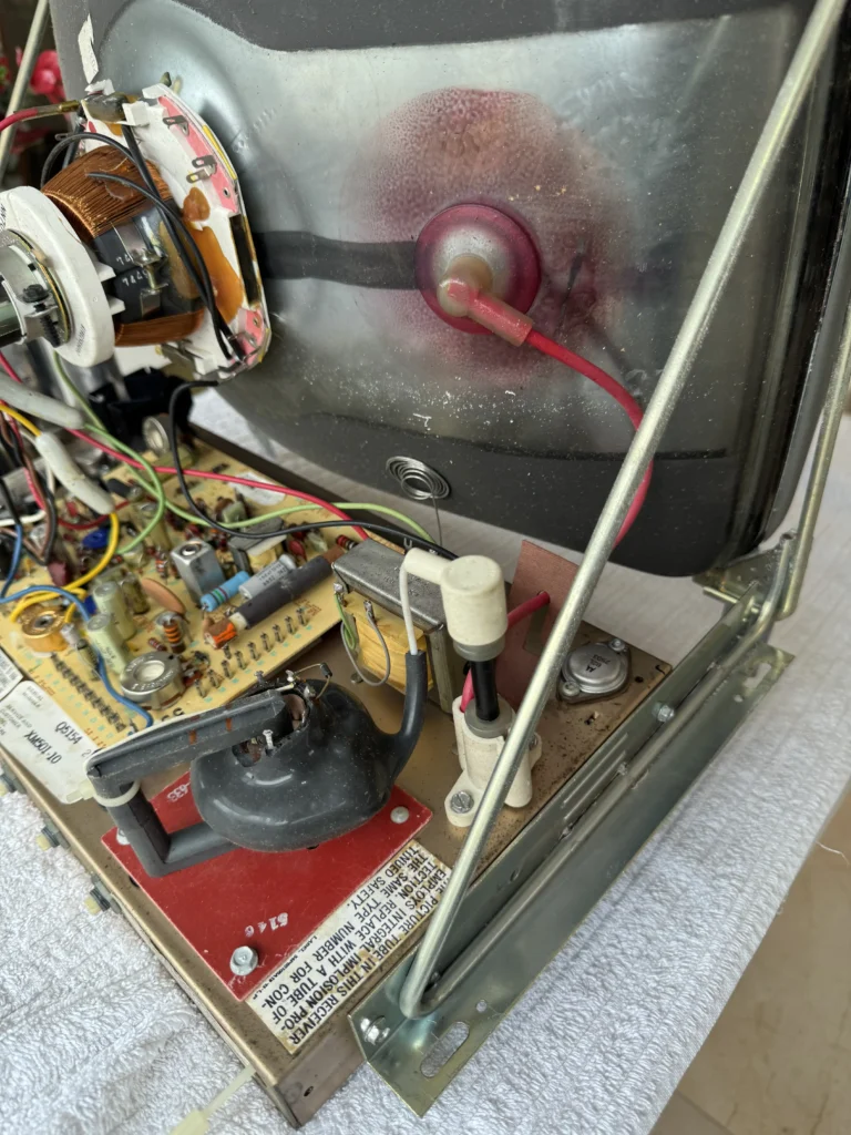 Inca Arcade Cabinet by PMC Electronics - Motorola XM-501 Monitor Tests Inca Arcade Cabinet by PMC Electronics - Motorola XM-501 Monitor Tests