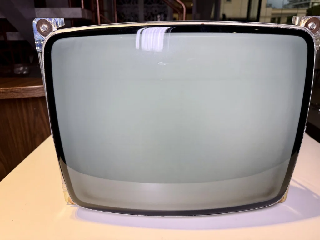 Motorola XM-501 B&W Monitor from Inca Cabinet - Antonio Borba Arcade Collection Motorola XM-501 B&W Monitor from Inca Cabinet - Antonio Borba Arcade Collection