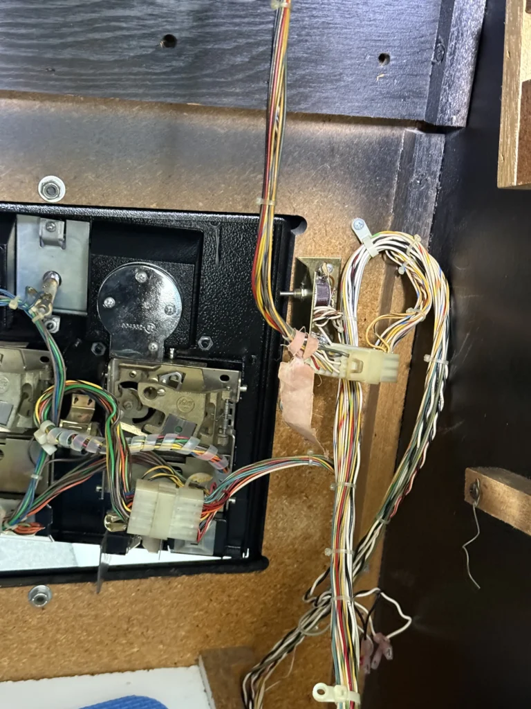 Atari Video Pinball Arcade - Harness Install Atari Video Pinball Arcade - Harness Install