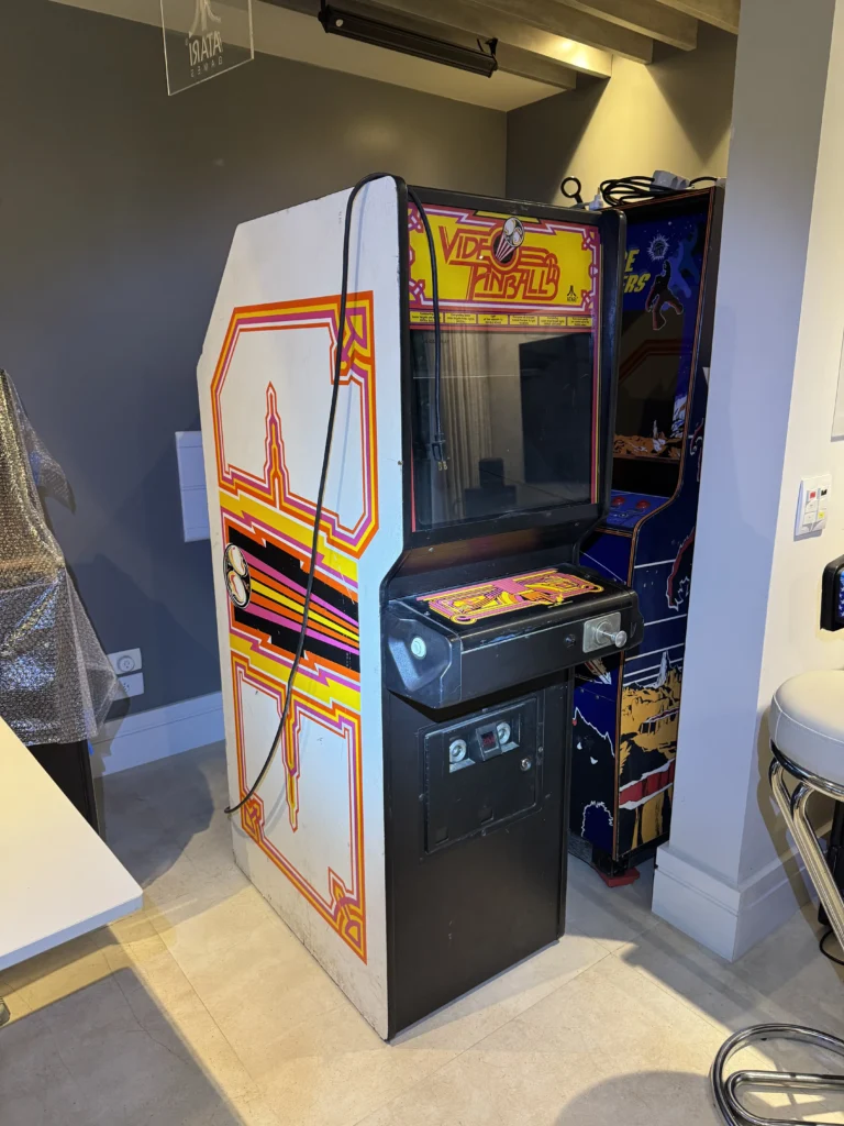 Video Pinball #02: Inspeção no Brasil – um Caos Completo