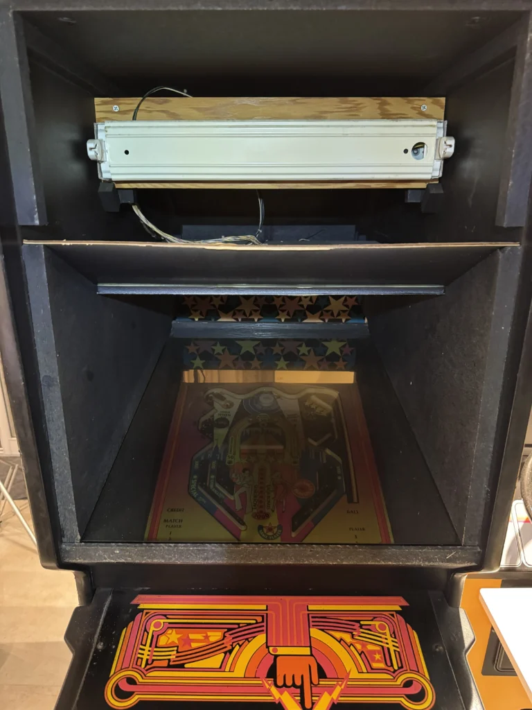 Atari Video Pinball Arcade - Marquee and Fixture Inspection Atari Video Pinball Arcade - Marquee and Fixture Inspection