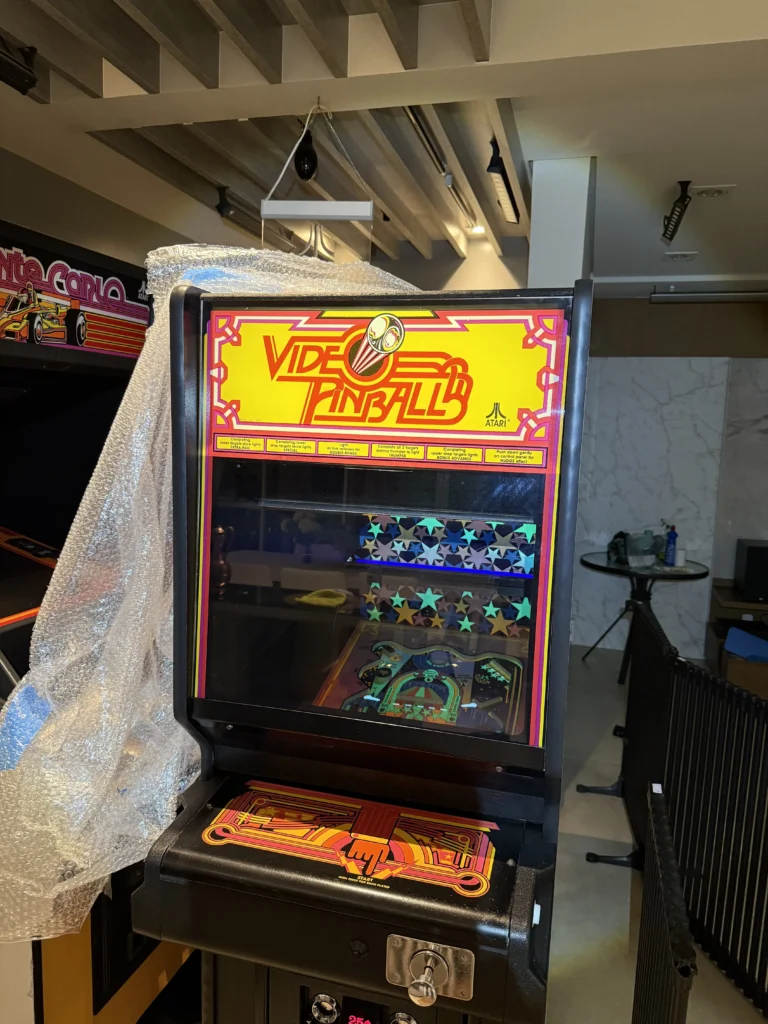 Atari Video Pinball Arcade - Marquee Install Atari Video Pinball Arcade - Marquee Install