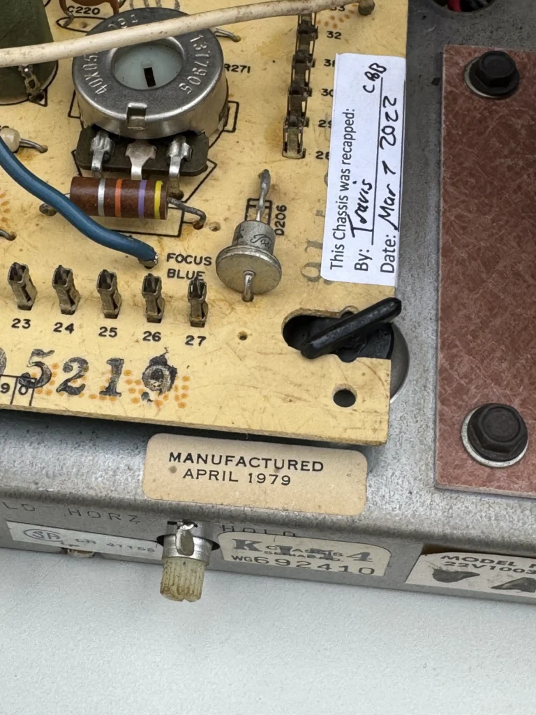 Atari Video Pinball Arcade - Wells-Gardner 22v1003 B&W Monitor Atari Video Pinball Arcade - Wells-Gardner 22v1003 B&W Monitor