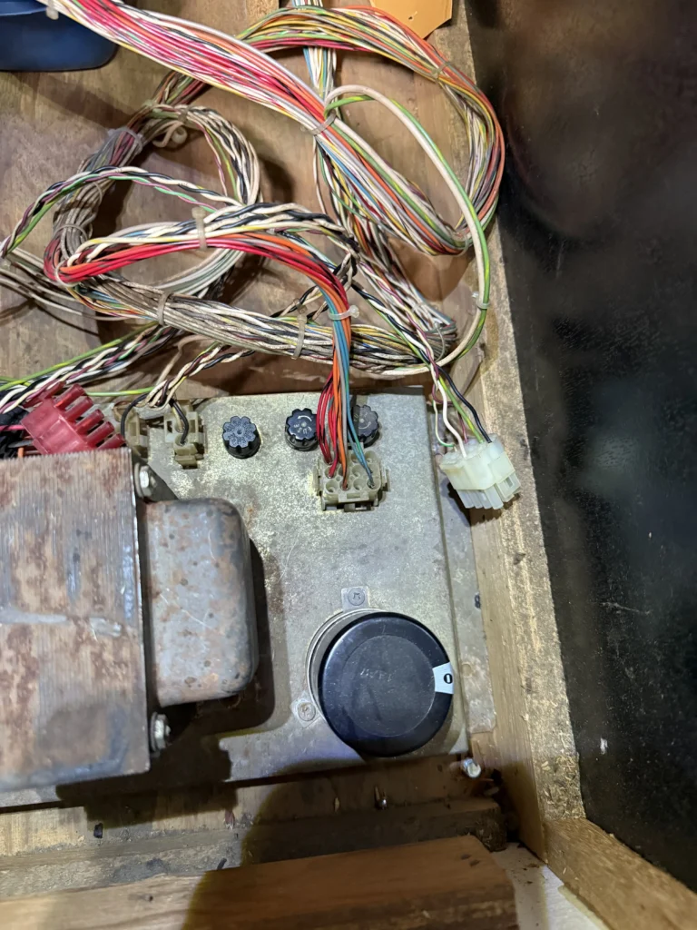 Atari Video Pinball Arcade - Cabinet Restoration Atari Video Pinball Arcade - Cabinet Restoration