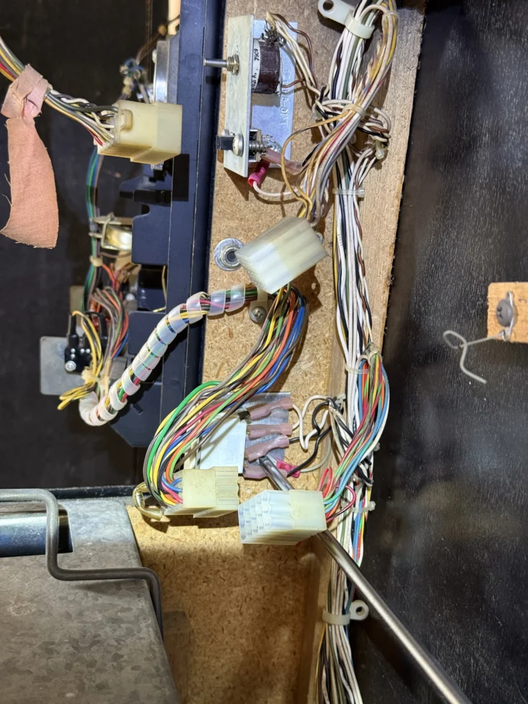 Atari Video Pinball Arcade - Cabinet Restoration Atari Video Pinball Arcade - Cabinet Restoration