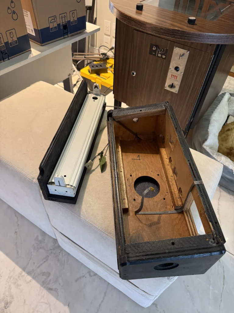 Atari Video Pinball Arcade - Woodshop Restored Cabinet Atari Video Pinball Arcade - Woodshop Restored Cabinet