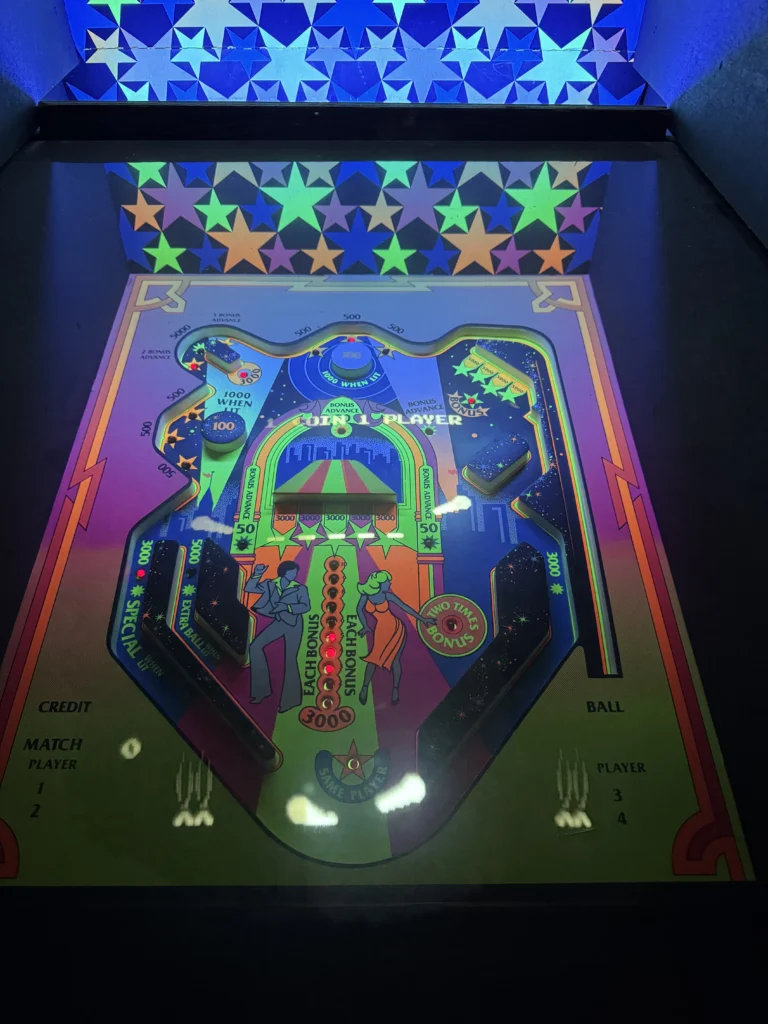 Atari Video Pinball Arcade - UV Light/Black Light Testing Atari Video Pinball Arcade - UV Light/Black Light Testing