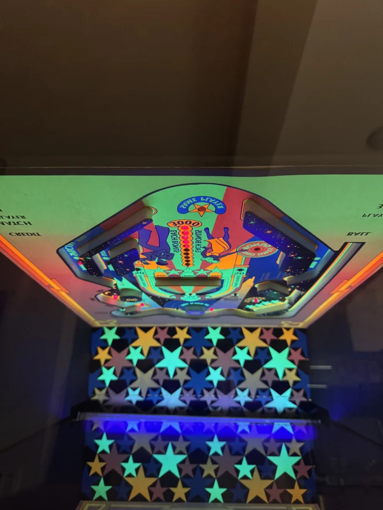 Atari Video Pinball Arcade - UV Light/Black Light Testing Atari Video Pinball Arcade - UV Light/Black Light Testing