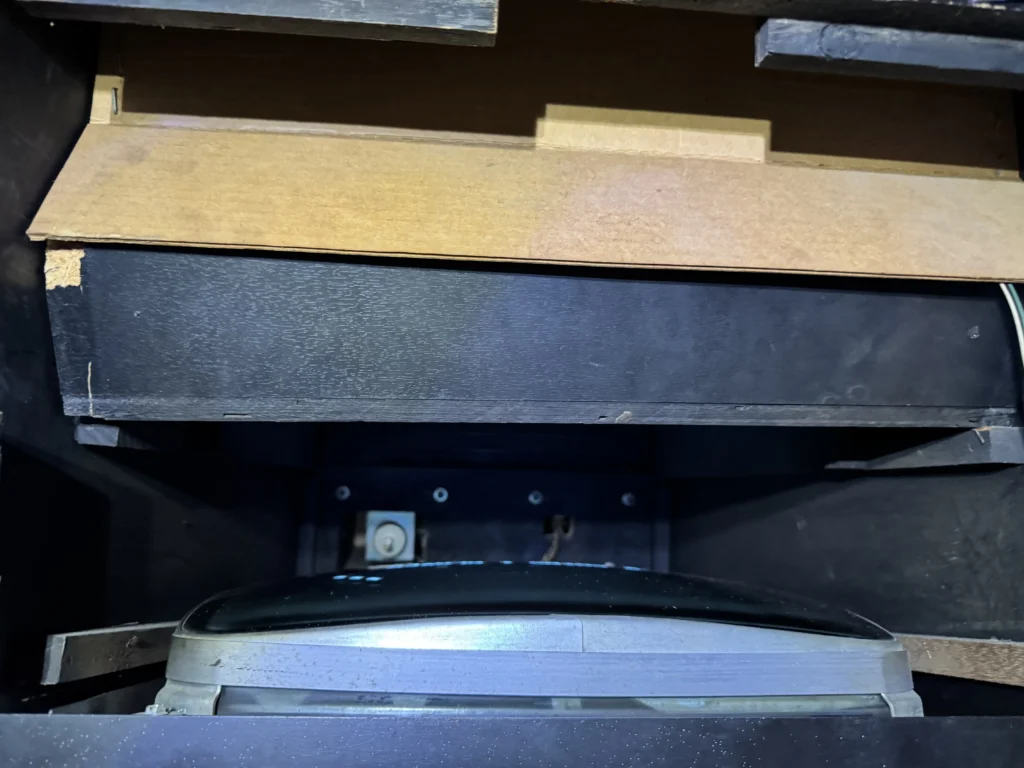 Atari Video Pinball Arcade - UV Light/Black Light Testing Atari Video Pinball Arcade - UV Light/Black Light Testing