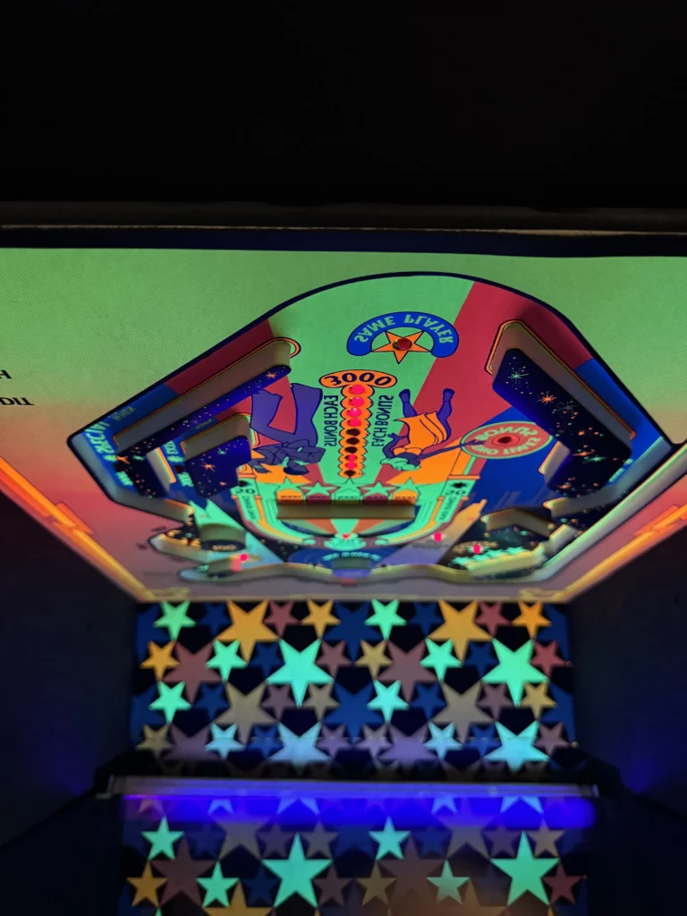Atari Video Pinball Arcade - UV Light/Black Light Testing Atari Video Pinball Arcade - UV Light/Black Light Testing