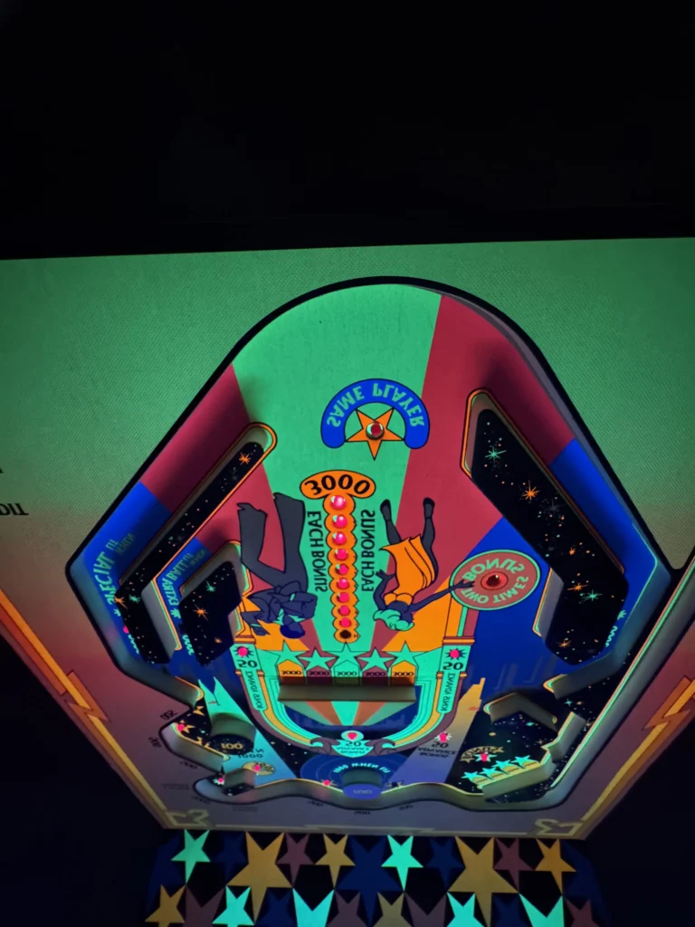 Atari Video Pinball Arcade - UV Light/Black Light Testing Atari Video Pinball Arcade - UV Light/Black Light Testing