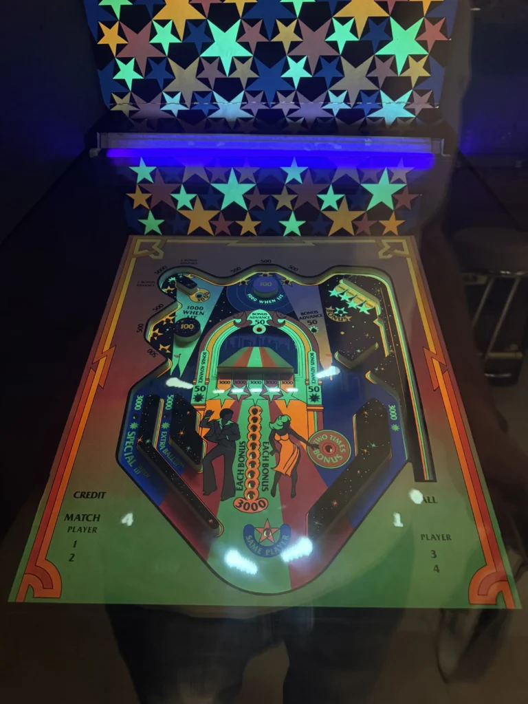 Atari Video Pinball Arcade - UV Light/Black Light Testing Atari Video Pinball Arcade - UV Light/Black Light Testing