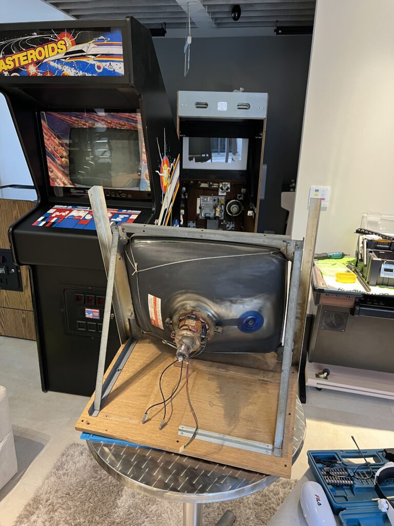 Taito Space Invaders Arcade Game - TOEI GM-20 Monitor Fix