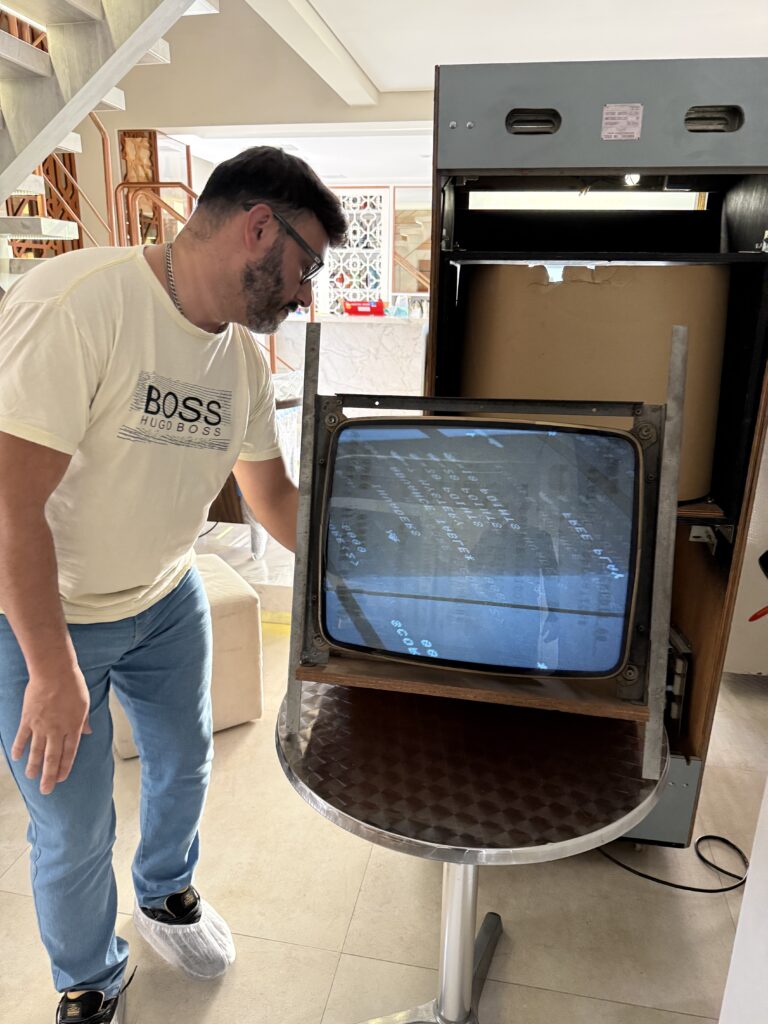 Taito Space Invaders Arcade Game - TOEI GM-20 Monitor Fix