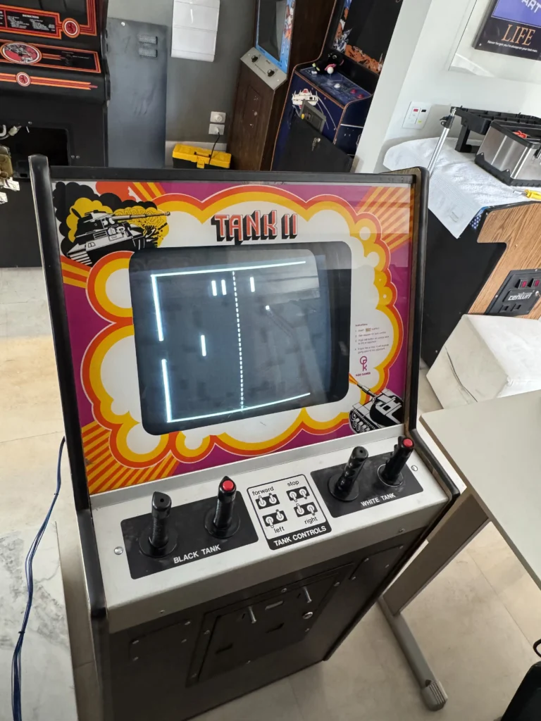 Mirco Challenge Arcade Game - Motorola XM-501 Monitor Mirco Challenge Arcade Game - Motorola XM-501 Monitor